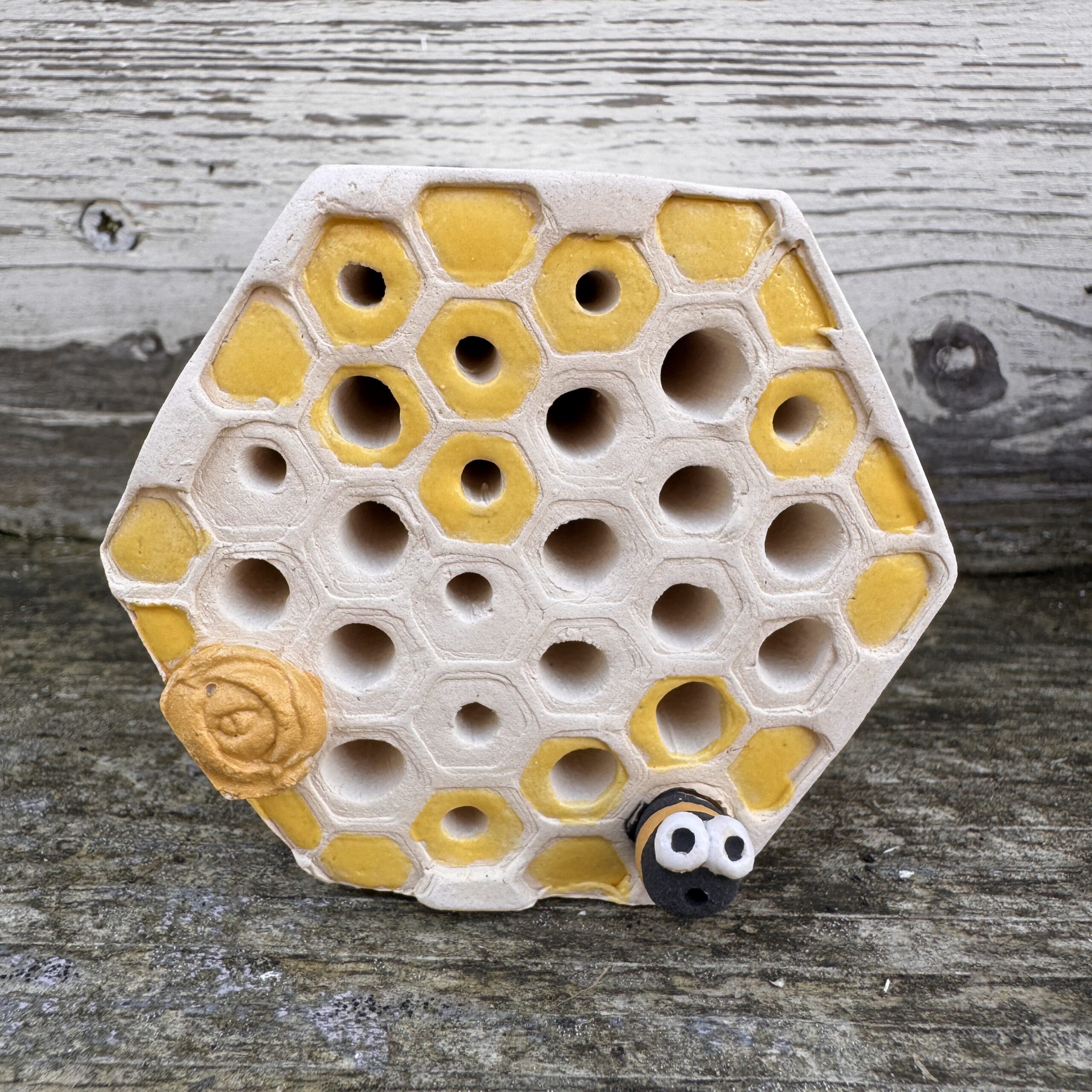 Bienenstein Bienenwabe Nisthilfe für Wildbienen