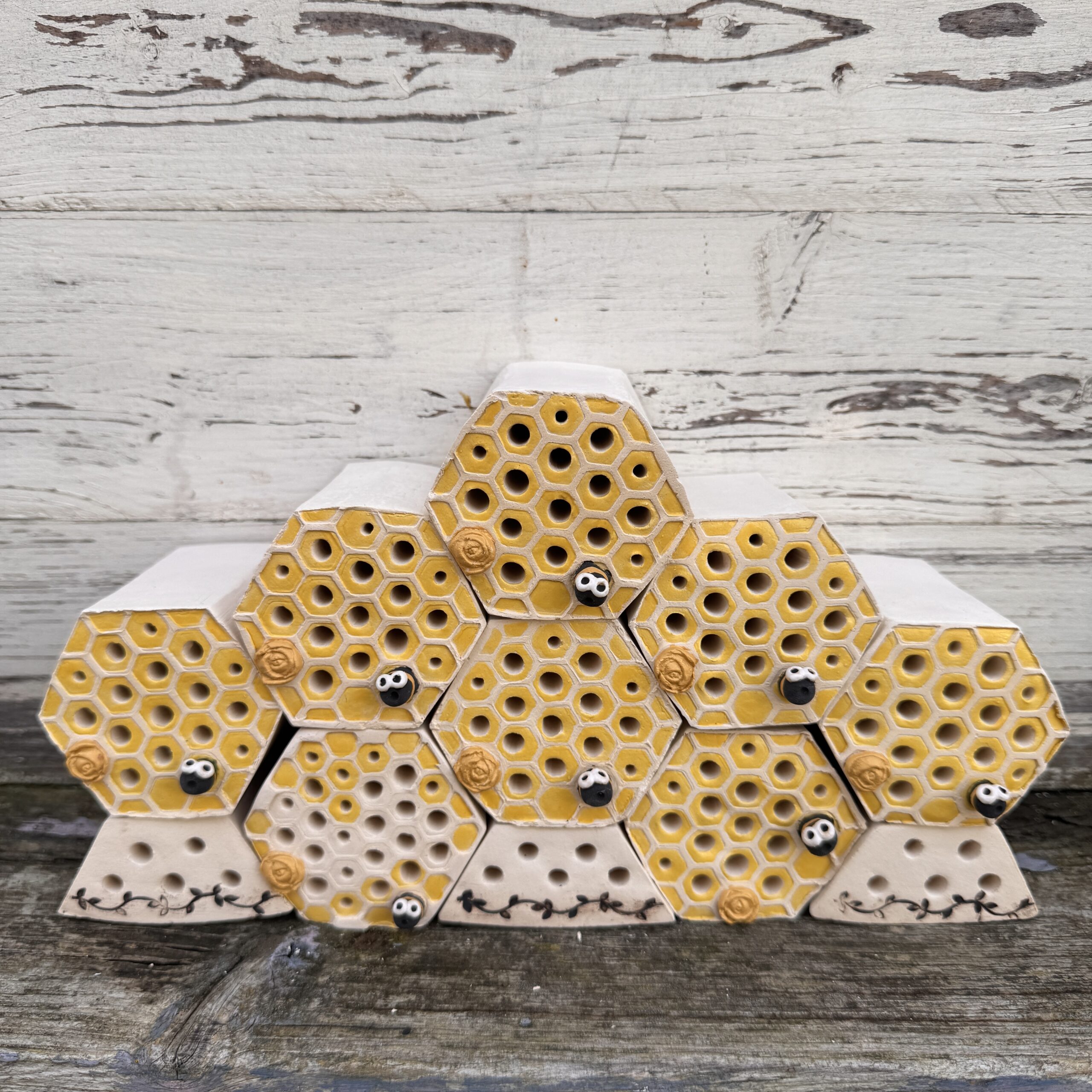 Bienenstein Bienenwabe Nisthilfe für Wildbienen